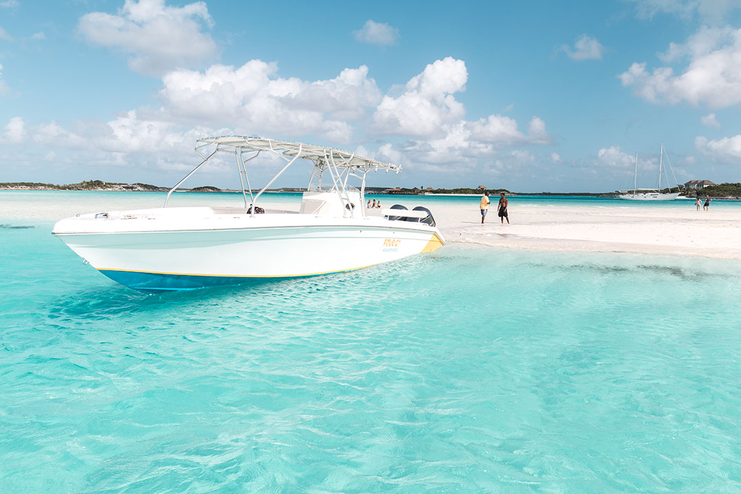 Vacanta prin agentie sau vacanta pe cont propriu? Cand si ce sa alegi 3 bahamas-barca