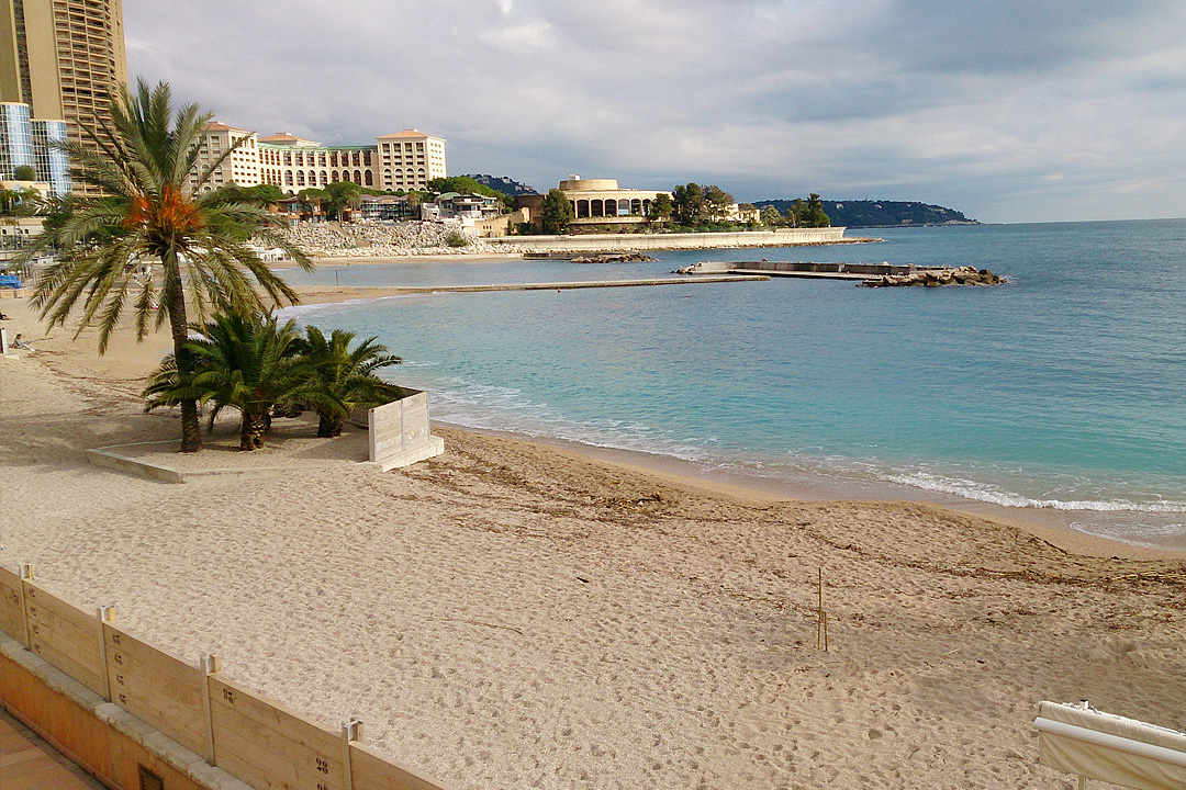 O zi in Principatul Monaco. Mic ghid de vizitare a orasului Monte Carlo 12 larvotto