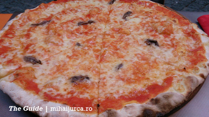 pizz-cu-anchois